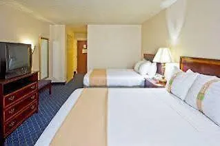 Wyndham Garden Capitol Near Fsu 3*
