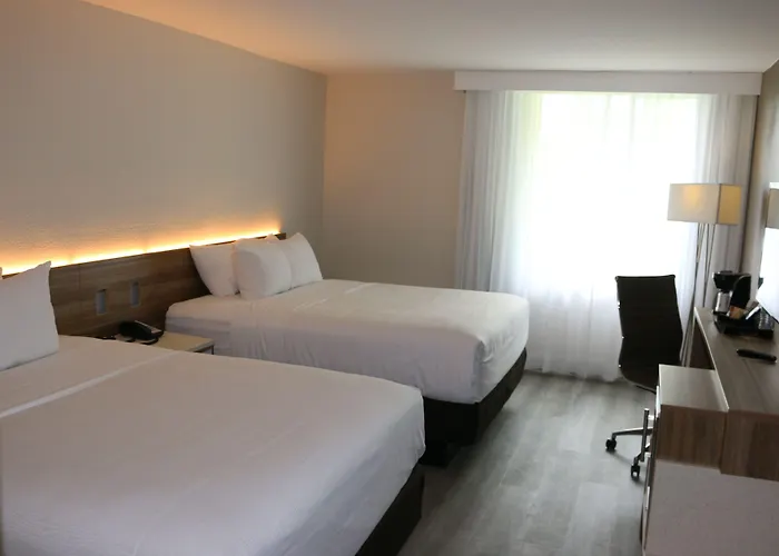Hotel Wyndham Garden Capitol Near Fsu Tallahassee